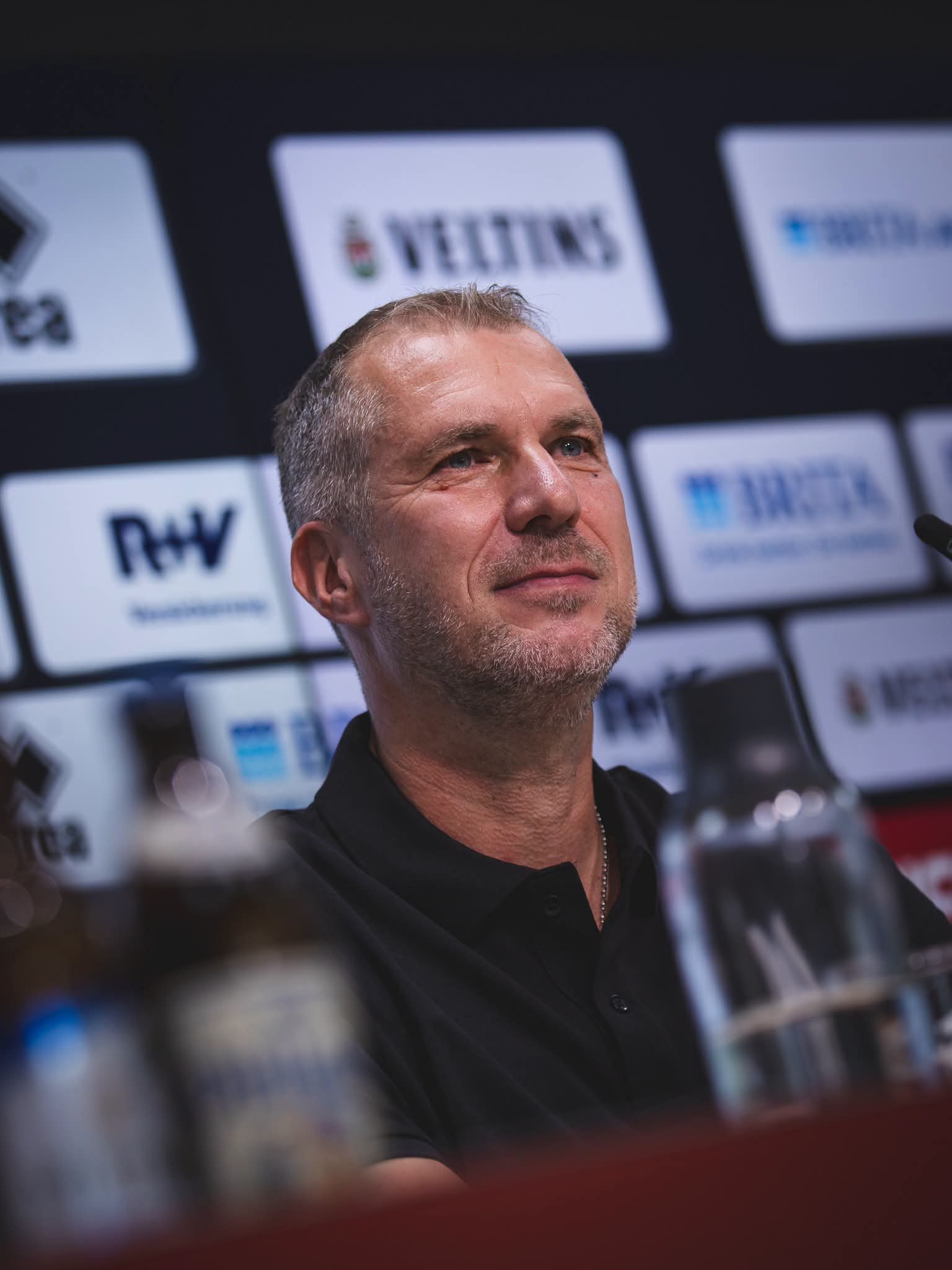 Die Pressekonferenz zur Vorstellung von Jochen Seitz